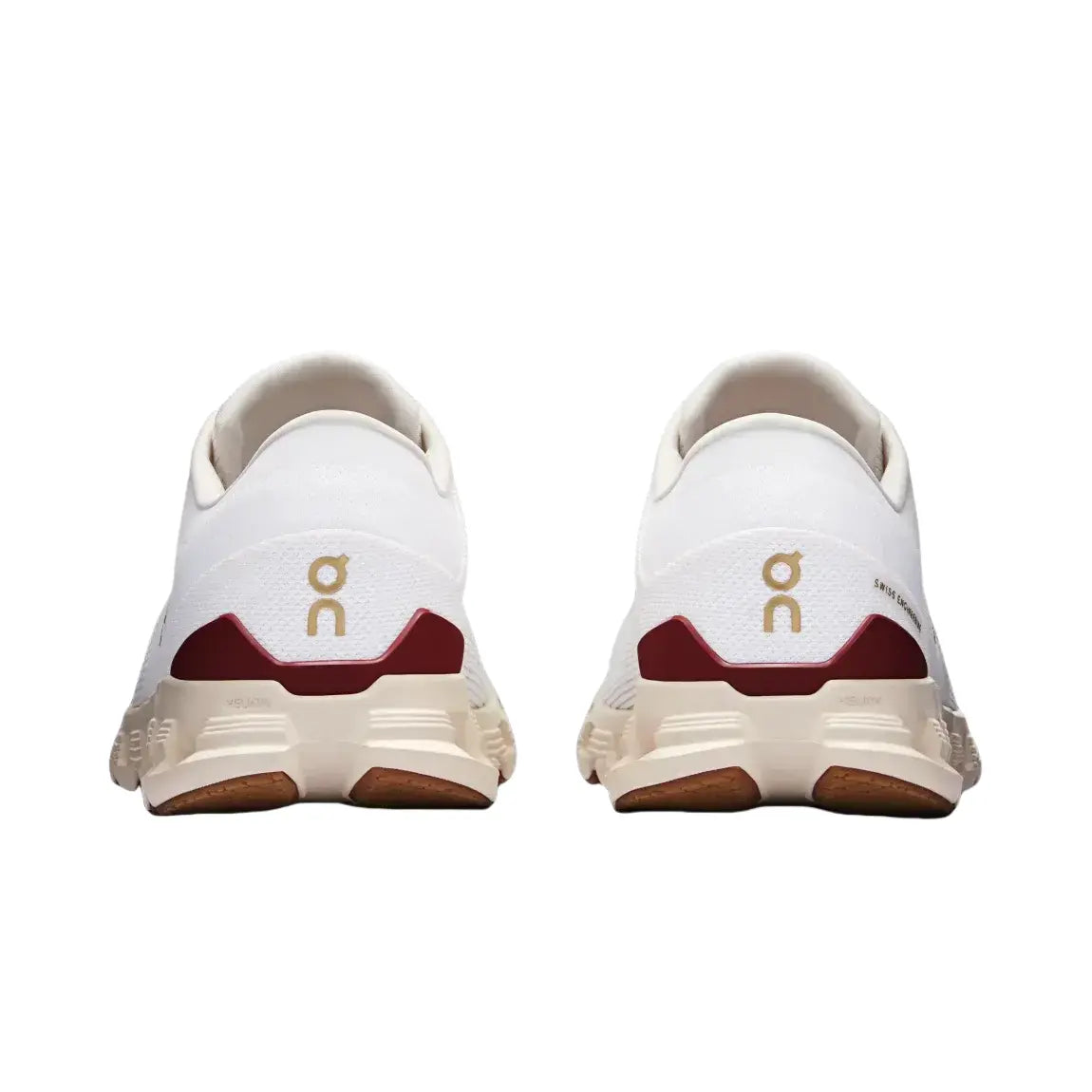 Cloud X 4 – Lightweight Training & All-Day Comfort